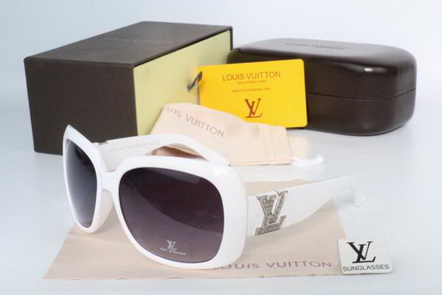 Iv Boutique Sunglasses 031